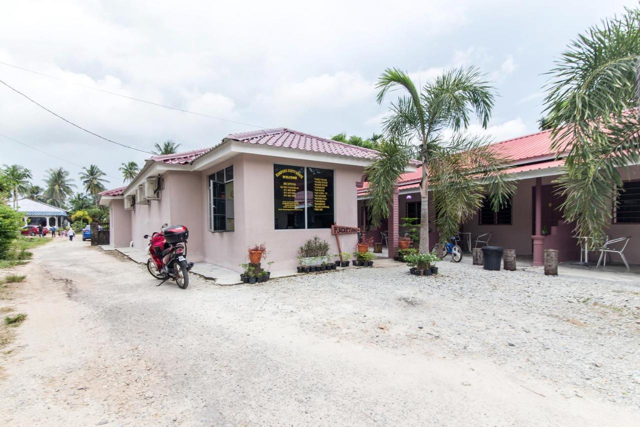 Kampung Guest House Pantai Cenang  Kültér fotó